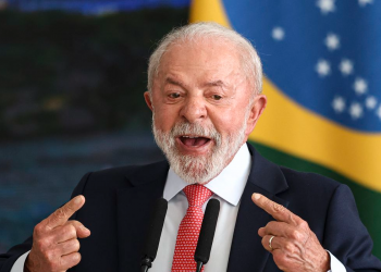 Lei autoriza pagamento retroativo de direitos suspensos na pandemia