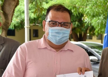 Servidor da UFPI é preso acusado de estupro de vulnerável contra afilhada