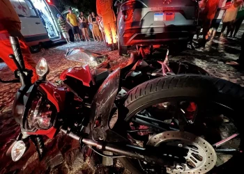 Mecânico de 23 anos morre na colisão entre moto e carro em Parnaíba