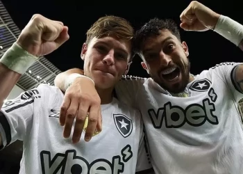 Davide Ancelotti faz estreia no Botafogo; Vitória busca reação na zona do rebaixamento