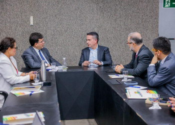 Consórcio Nordeste aprova R$ 113 bilhões para industrialização e lança Centro de IA