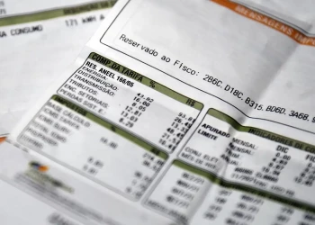 Consumidor pagará menos na conta de luz em janeiro