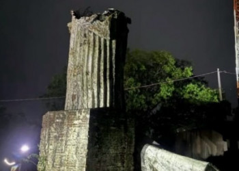 Estátua do Cristo Redentor desaba durante temporal em Miguel Alves