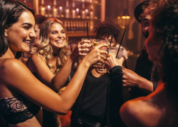 Com selo “Aqui tem Mulher Segura”, Piauí quer fazer turismo mais seguro para mulheres