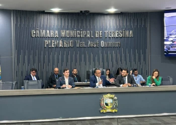 Teresina paga R$ 25 milhões por mês em dívidas de gestões passadas, diz secretário