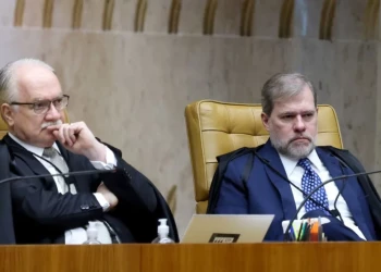 Fachin convoca reunião com ministros para apresentar relatório da PF que cita Toffoli