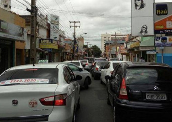 Falhas estruturais e falta de ação de órgãos agravam trânsito em Teresina, aponta MPPI