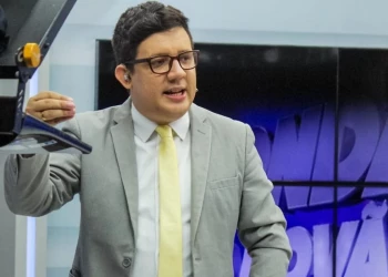 Colunista aponta tuberculose peritoneal como possível causa da morte de Erlan Bastos