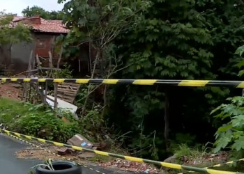 Erosão avança, interdita rua e deixa moradores em alerta na Vila da Paz