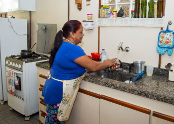 Política nacional de cuidados quer reduzir sobrecarga das mulheres