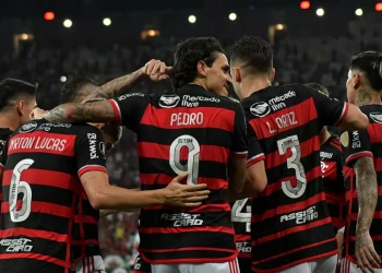 Flamengo lidera com folga, Cruzeiro e Palmeiras pressionam de perto; veja os resultados
