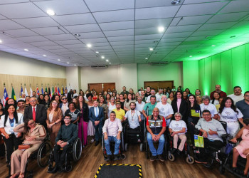 Gestores de 18 estados visitam serviços para pessoas com deficiência no Piauí