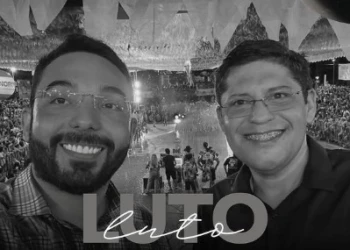 Prefeito de Parnaíba lamenta morte de Darllan Barros: 