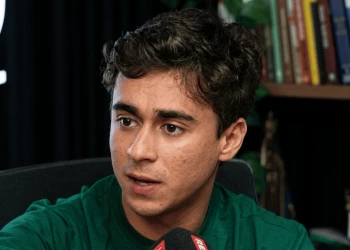 Vídeo: Nikolas Ferreira associa negros e petistas a bandidos em entrevista a podcast