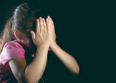 81% dos casos de violência contra crianças ocorrem dentro de casa, segundo dados oficiais