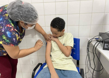 Apenas metade das crianças e adolescentes tomaram vacina contra dengue em Teresina