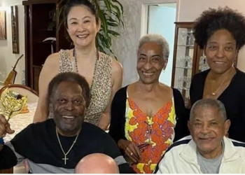 Apartamentos de Pelé são penhorados pela Justiça por dívida de condomínio no litoral de SP