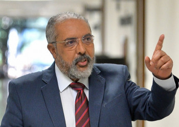 Senador Paulo Paim anuncia aposentadoria; ele deixa um legado em direitos trabalhistas