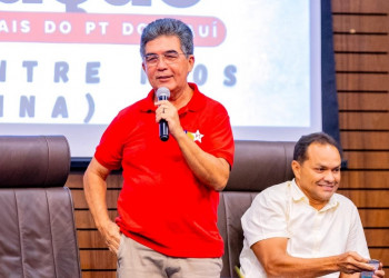 Prefeitos do PT precisam fomentar a economia local e mostrar o 