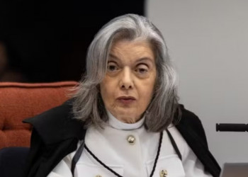 Cármen Lúcia vota contra gratificação de desempenho a inativos do INSS