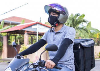 Governo Lula impõe transparência e propõe taxa mínima de R$ 10 por entregas por apps