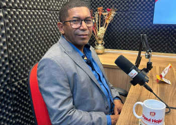 Prefeito Djalma Mascarenhas constrói escola e nova rodoviária em Monte Alegre do Piauí