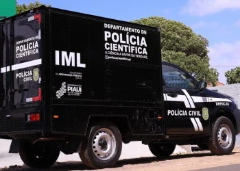 Suspeitos encapuzados invadem casa e matam adolescente na zona Norte de Teresina