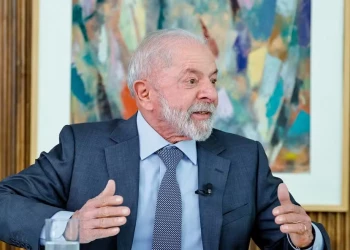 Lula lamenta mortes por tornado no Paraná e mobiliza ministros, Força Nacional e SUS