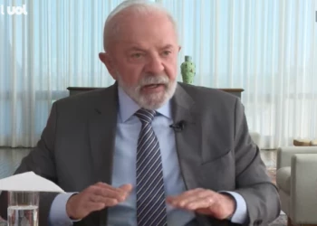 Lula rejeita humilhação de ligar para Trump e diz que não quer retaliação aos EUA