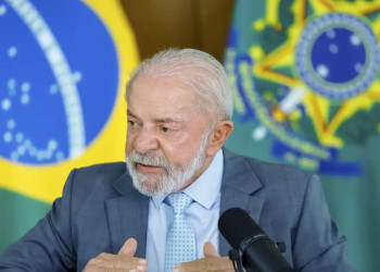 Lula diz que Brasil não tem espaço para fascistas e reforça compromisso com a democracia