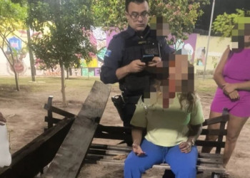 Estrutura de madeira desaba no Parque da Cidadania e fere mulher e filho