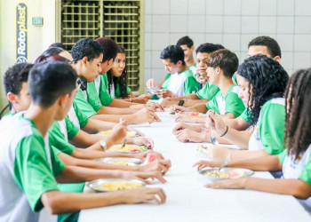 Projeto propõe carne de bode e carneiro na merenda escolar; será que vai agradar?