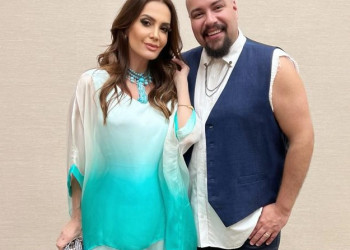 Claudia Métne e Tiago Abravanel prestigiam evento comemorativo