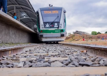 Metrô de Teresina terá funcionamento parcial nesta segunda-feira (11)