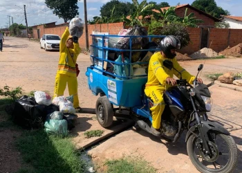 Teresina contará com 'Motolixo' na coleta em locais de difícil acesso