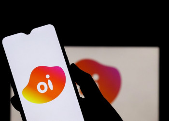 Trabalhadores afirmam que falência da Oi ameaça 14 mil empregos e serviços essenciais