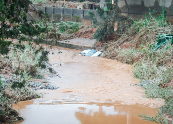 Wellington Dias acompanha Lula em visita a cidades afetadas pelas chuvas em MG