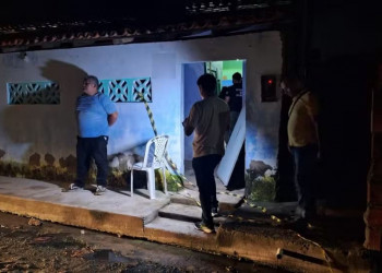 Mulher é executada a tiros dentro de casa por grupo armado no litoral do Piauí