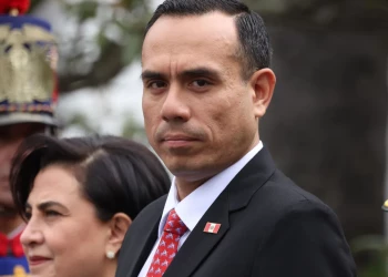 Congresso do Peru destitui presidente interino José Jerí, sétimo líder do país em 10 anos