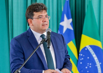 Rafael entrega obras e participa de solenidades em Piracuruca e São João da Fronteira