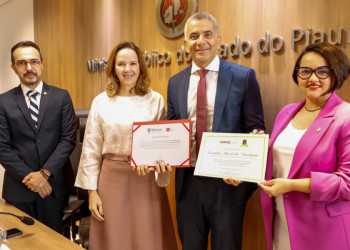 Servidores piauienses recebem honraria por contribuição ao Banco de Boas Práticas