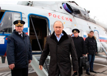 Ucrânia tenta derrubar helicóptero com Vladimir Putin a bordo