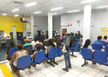 Bancos só abrem até terça-feira (30) e só voltam a funcionar na sexta-feira, 2 de janeiro