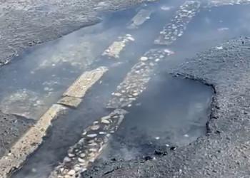 Vídeo: moradores denunciam abandono e cobram solução para buracos no bairro Mocambinho