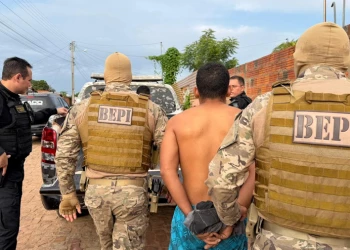 Presos suspeitos de fazer patrulha criminosa e intimidar moradores no Sul do Piauí; vídeos