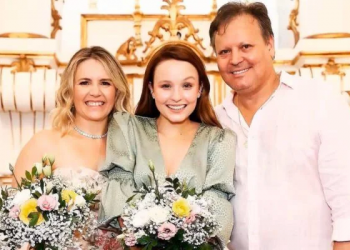 Larissa Manoela abre mão de patrimônio de R$ 18 milhões em disputa com os pais