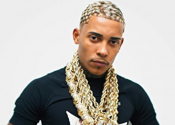 MC Poze do Rodo é feito refém durante assalto e tem R$ 2 milhões em joias roubados no Rio