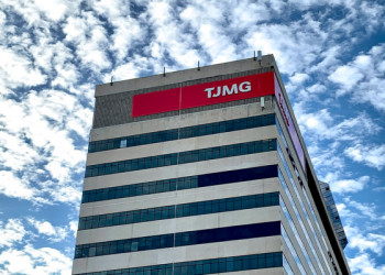 Justiça de MG absolve homem de 35 anos que se relacionava com menina de 12