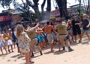 Vídeo: Israelenses agridem brasileiros em manifestação na Bahia; três são presos