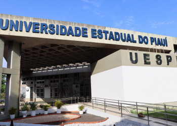 Uespi vai selecionar tutores presenciais para cursos da Universidade Aberta do Brasil